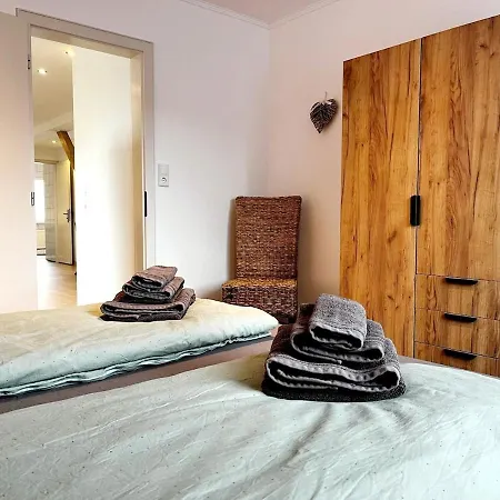 3-zimmerwohnung, 2 Baeder, Buesum *